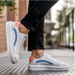 Nothing New Saga One Platform Sneakers W9.5